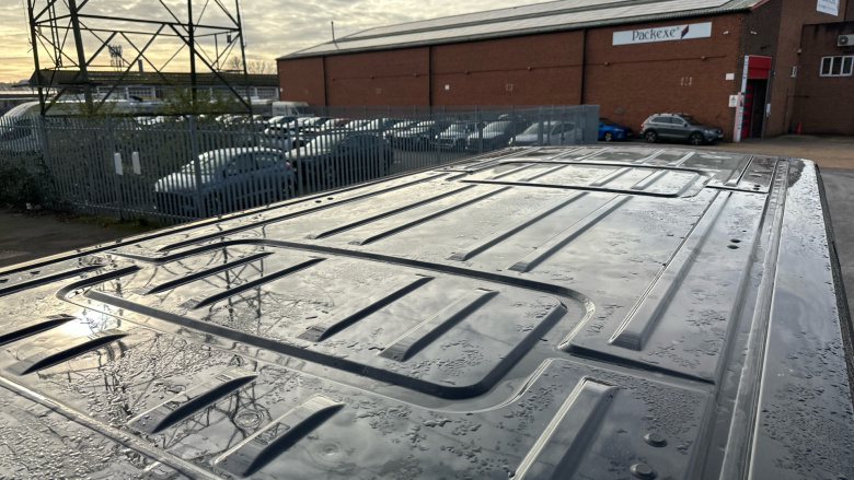 Renault Master Mwb Diesel Fwd MM35 Blue dCi 135 Advance Medium Roof Van